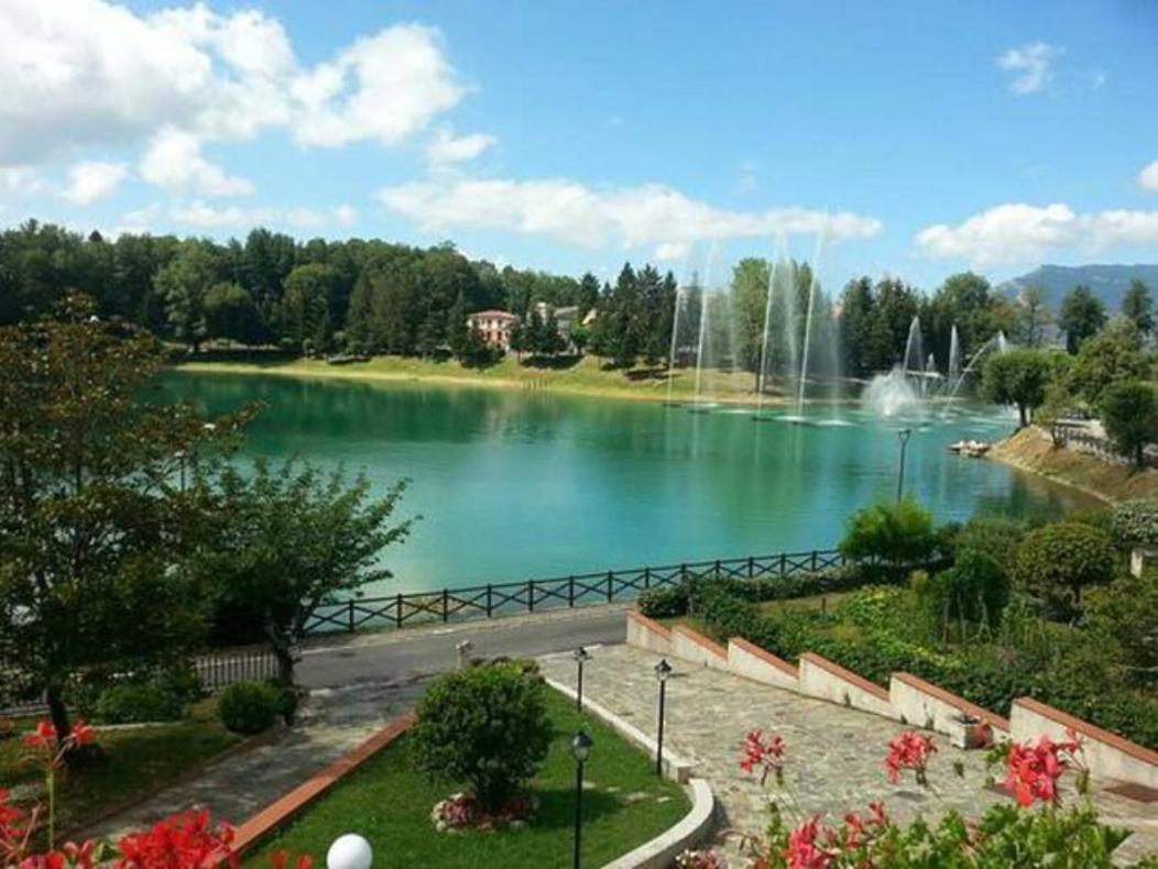 Hotel Ristorante Villa Terry Лаурия Инфериоре Экстерьер фото